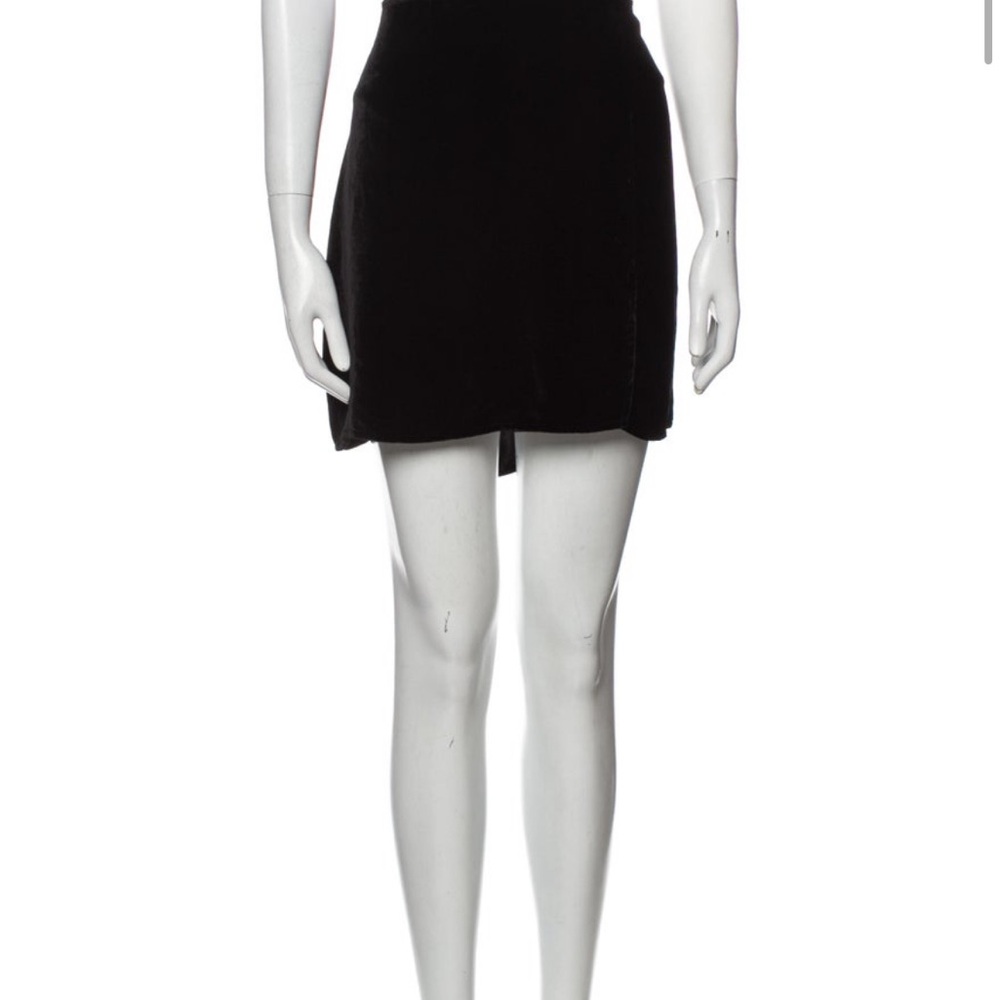 Reformation Black Velvet Margot Mini Skirt Size XL